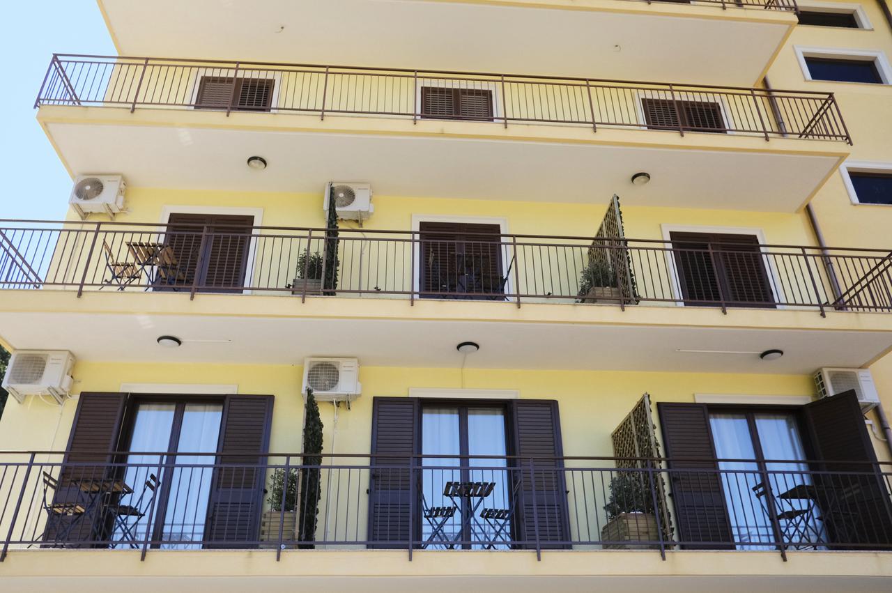 Sikania Casa Diamond Messina Exterior photo